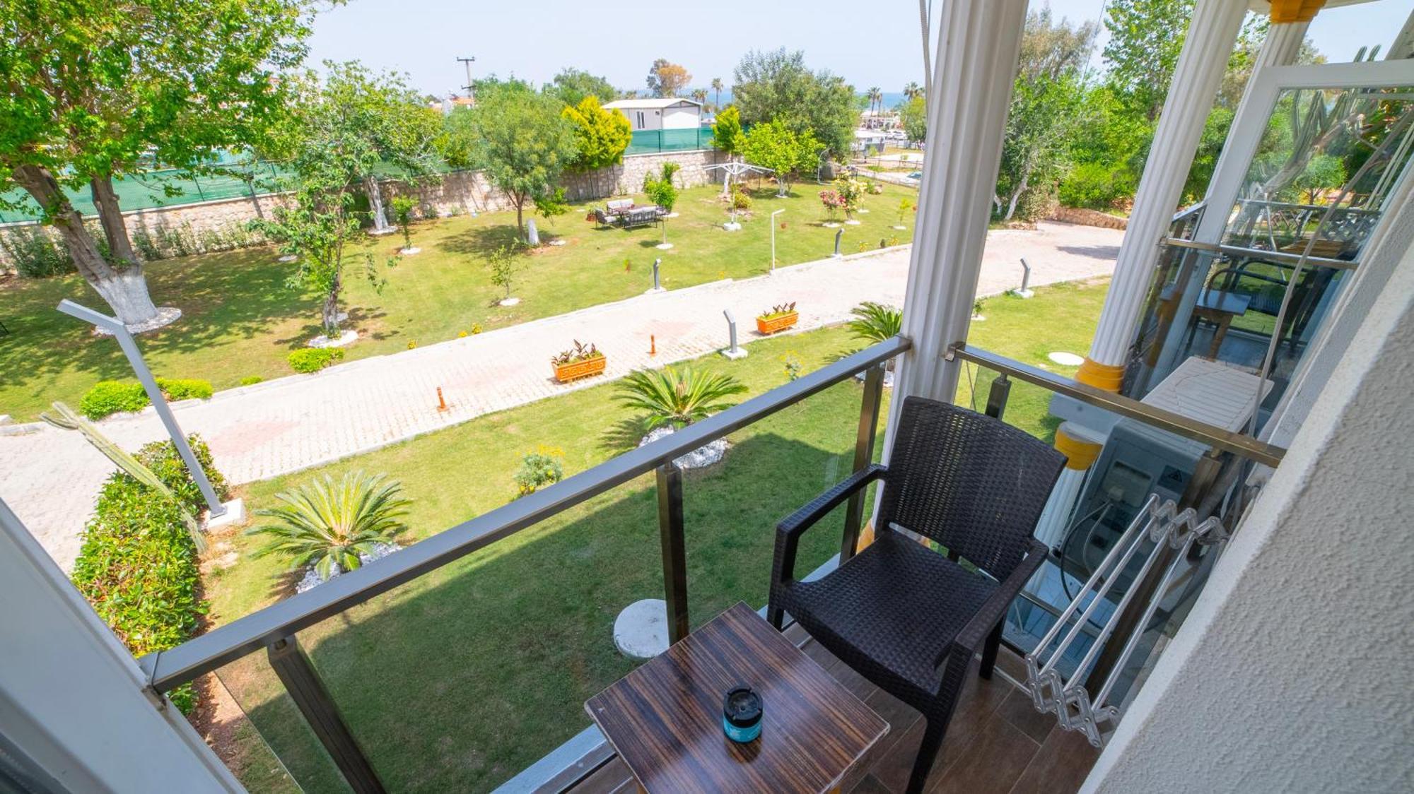 La Cactus Boutique Hotel Antalya Exterior foto